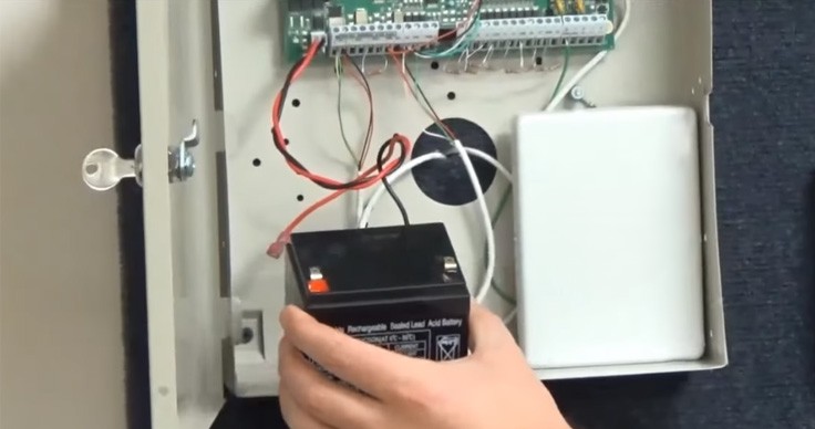 αντικατάσταση μπαταρίας συναγερμού